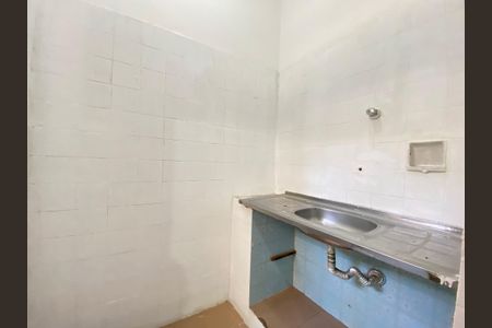 Casa para alugar com 36m², 1 quarto e sem vaga