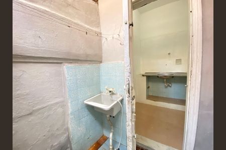 Casa para alugar com 36m², 1 quarto e sem vaga