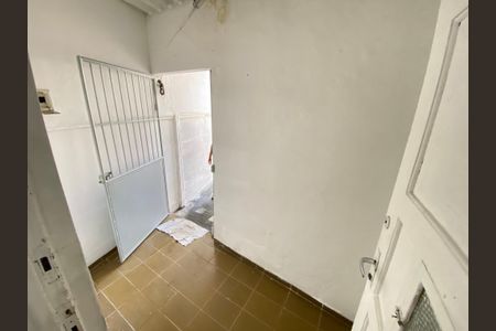 Casa para alugar com 36m², 1 quarto e sem vaga