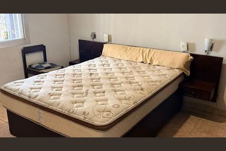 Casa à venda com 2 quartos, 131m² em Freguesia do Ó, São Paulo