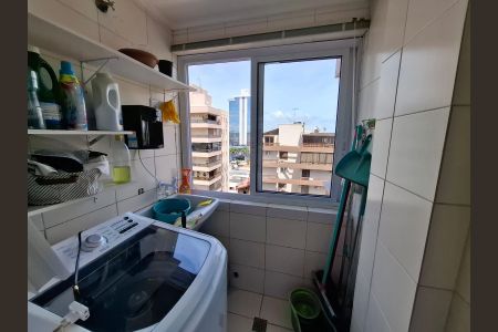 Apartamento para alugar com 70m², 2 quartos e 1 vagaÁrea de Serviço