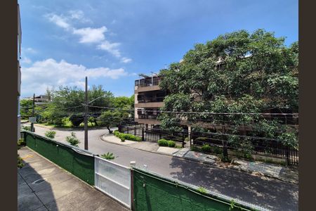 Vista  de apartamento para alugar com 3 quartos, 136m² em Recreio dos Bandeirantes, Rio de Janeiro