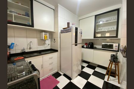 Apartamento à venda com 90m², 2 quartos e 1 vaga Apartamento à venda com 90m², 2 quartos e 1 vagaCozinha
