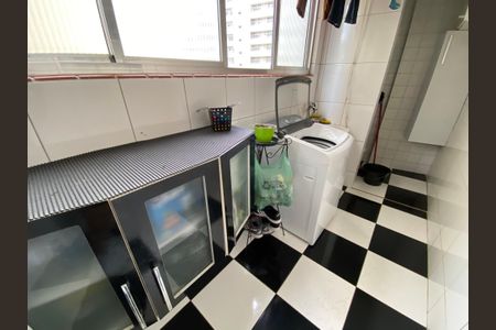 Apartamento à venda com 90m², 2 quartos e 1 vaga Apartamento à venda com 90m², 2 quartos e 1 vagaÁrea de Serviço