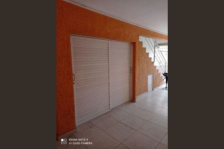 Casa à venda com 3 quartos, 215m² em Vila Palmeiras, São Paulo