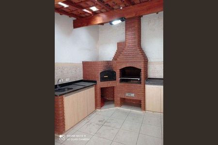 Casa à venda com 3 quartos, 215m² em Vila Palmeiras, São Paulo