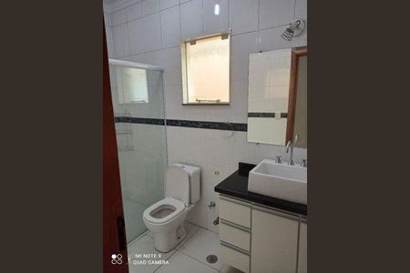 Casa à venda com 3 quartos, 215m² em Vila Palmeiras, São Paulo