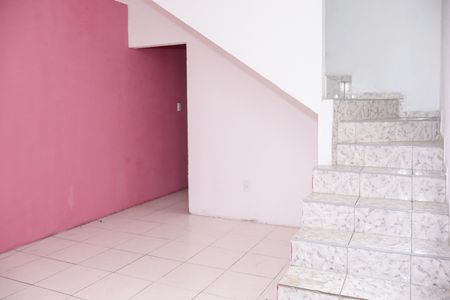 Sala de casa para alugar com 2 quartos, 80m² em Vila Sacadura Cabral, Santo André