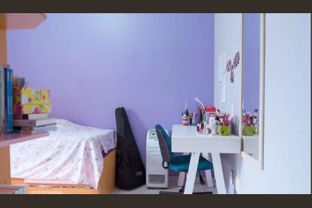 Casa à venda com 4 quartos, 206m² em Parque Sao Domingos, São Paulo