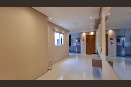 Sala de apartamento para alugar com 2 quartos, 51m² em Santa Maria, Santo André