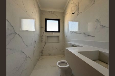 Casa à venda com 3 quartos, 165m² em São Domingos, São Paulo