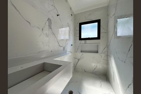 Casa à venda com 3 quartos, 165m² em São Domingos, São Paulo