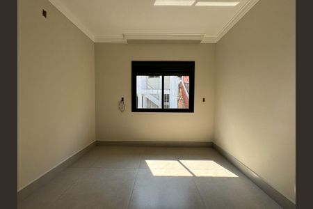 Casa à venda com 3 quartos, 165m² em São Domingos, São Paulo