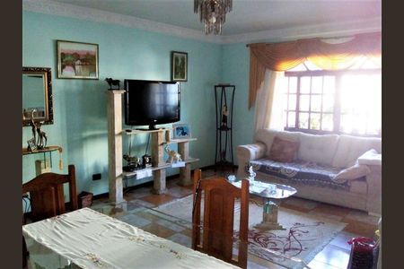 Casa à venda com 3 quartos, 240m² em Vila Albertina, São Paulo