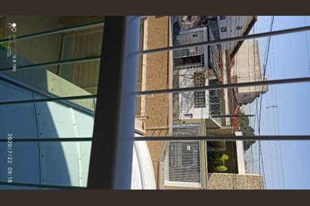 Casa à venda com 3 quartos, 140m² em Parque Maria Domitila, São Paulo