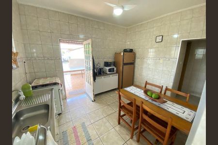 Casa à venda com 2 quartos, 140m² em Vila Pereira Barreto, São Paulo