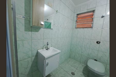 Casa à venda com 198m², 3 quartos e 1 vagaBanheiro 2