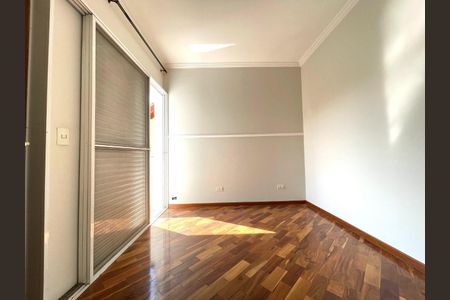 Casa à venda com 4 quartos, 420m² em São Domingos, São Paulo