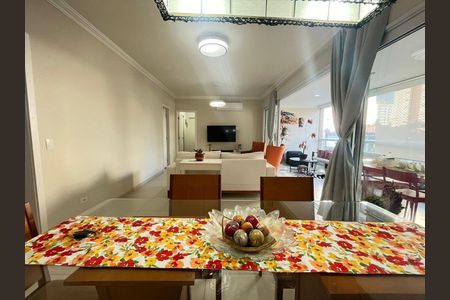 Apartamento à venda com 3 quartos, 169m² em Vila Romana, São Paulo
