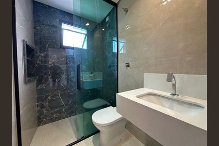 Casa à venda com 3 quartos, 256m² em Imirim, São Paulo