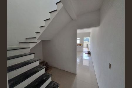 Casa à venda com 3 quartos, 210m² em Chacara Nossa Senhora Aparecida, São Paulo