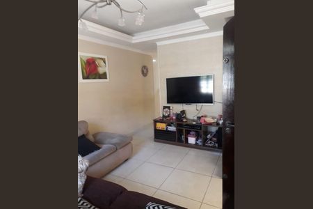 Casa à venda com 2 quartos, 93m² em Vila Maria Luisa, São Paulo