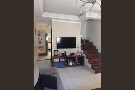 Casa à venda com 2 quartos, 93m² em Vila Maria Luisa, São Paulo