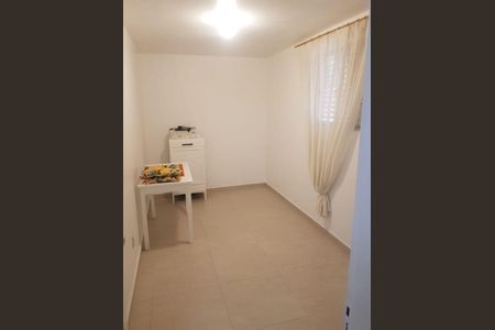 Casa à venda com 5 quartos, 200m² em Vila Cruz das Almas, São Paulo