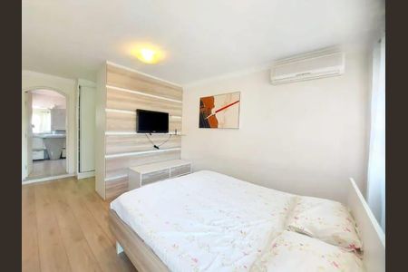 Casa à venda com 3 quartos, 198m² em Imirim, São Paulo