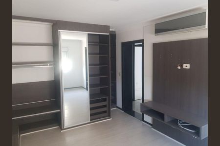 Apartamento à venda com 3 quartos, 246m² em Santana, São Paulo