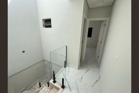 Casa à venda com 3 quartos, 120m² em Vila Catupia, São Paulo