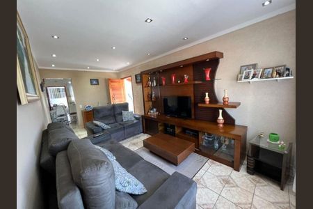 Casa à venda com 4 quartos, 350m² em Parque Santo Antonio, Guarulhos