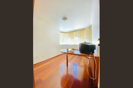 Casa à venda com 4 quartos, 407m² em City América, São Paulo