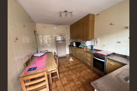 Casa à venda com 2 quartos, 150m² em Parque Sao Domingos, São Paulo