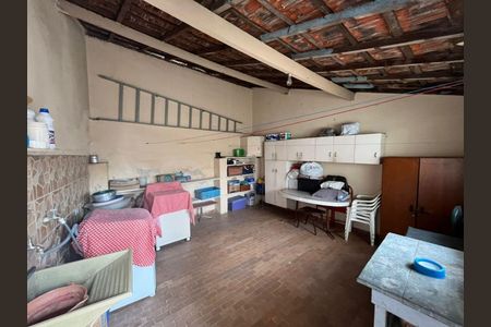 Casa à venda com 2 quartos, 150m² em Parque Sao Domingos, São Paulo