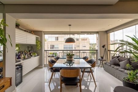 Apartamento à venda com 4 quartos, 195m² em Lapa, São Paulo