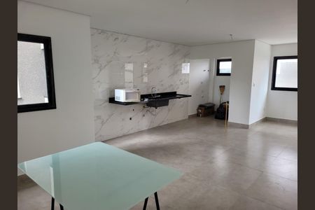 Casa à venda com 3 quartos, 100m² em Parque Sao Domingos, São Paulo