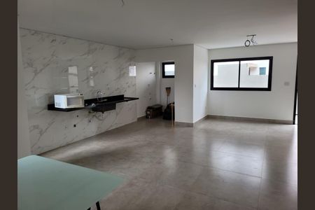 Casa à venda com 3 quartos, 100m² em Parque Sao Domingos, São Paulo