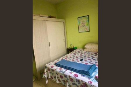 Casa à venda com 2 quartos, 220m² em Vila Anastácio, São Paulo