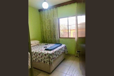 Casa à venda com 2 quartos, 220m² em Vila Anastácio, São Paulo