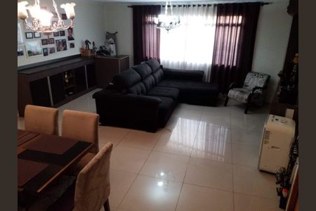 Casa à venda com 3 quartos, 197m² em Sítio do Morro, São Paulo