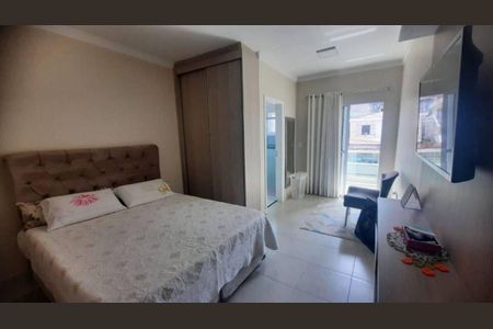 Casa à venda com 3 quartos, 125m² em Parque Sao Domingos, São Paulo