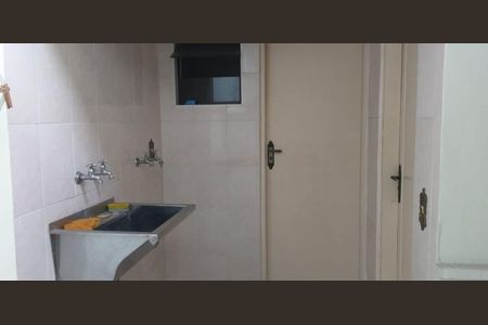 Casa à venda com 2 quartos, 120m² em Jardim das Laranjeiras, São Paulo