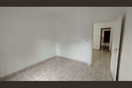 Casa à venda com 3 quartos, 240m² em Jardim Sao Jose, São Paulo