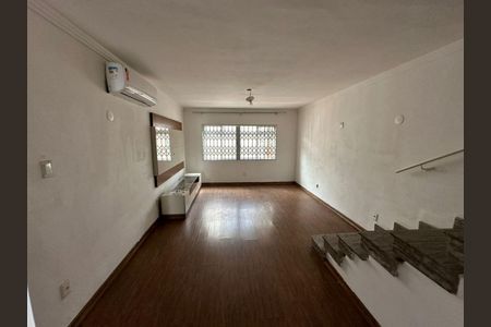 Casa à venda com 2 quartos, 150m² em Vila Sao Vicente, São Paulo