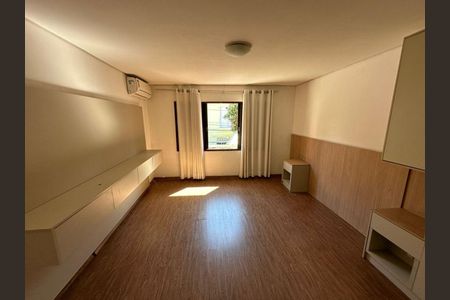 Casa à venda com 2 quartos, 150m² em Vila Sao Vicente, São Paulo