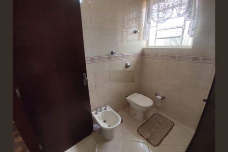 Casa à venda com 3 quartos, 201m² em Vila Palmeiras, São Paulo