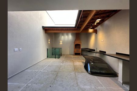 Casa à venda com 3 quartos, 256m² em Imirim, São Paulo