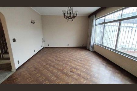 Casa à venda com 5 quartos, 229m² em Parque Sao Domingos, São Paulo