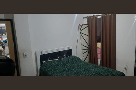 Casa à venda com 2 quartos, 100m² em Vila Iorio, São Paulo